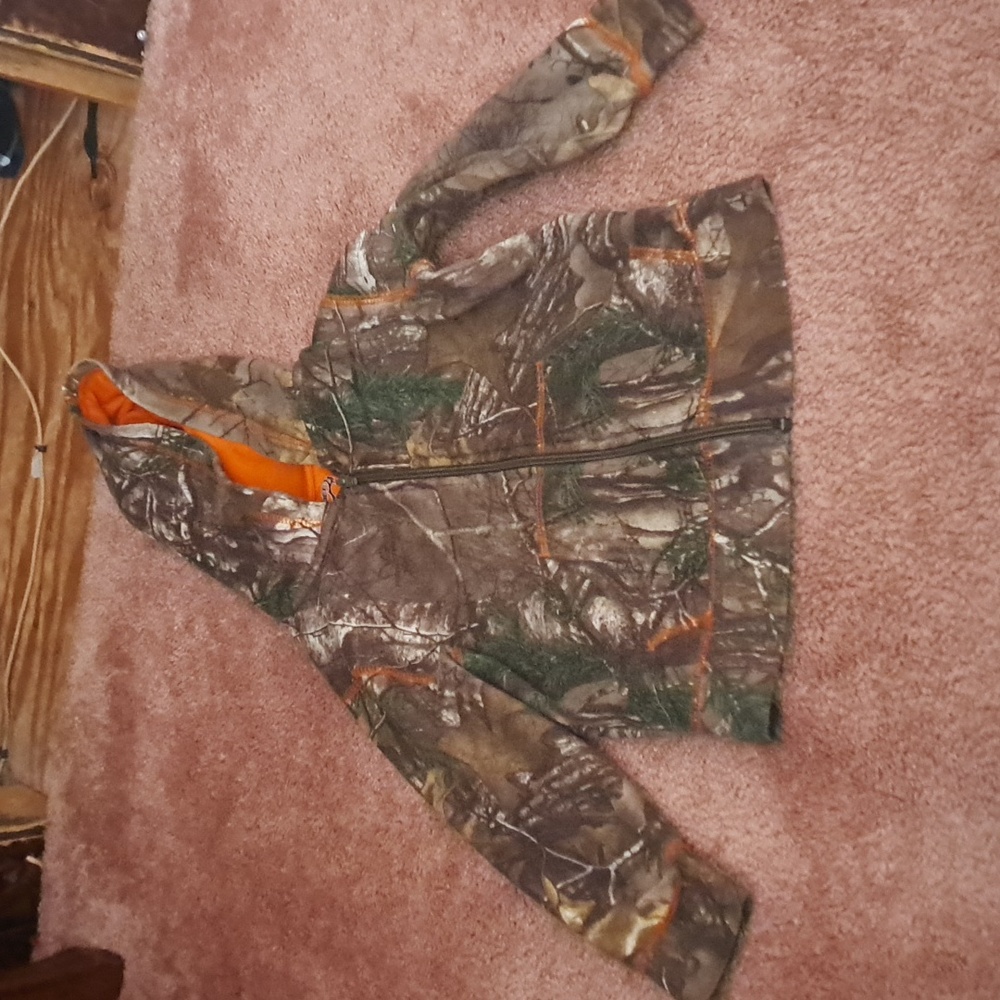 Realtree Boys Camo Hooded Full Zip Jacket 3t.